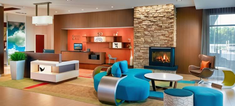 亨德森维尔平岩万豪万枫酒店(Fairfield Inn & Suites Hendersonville Flat Rock)图片