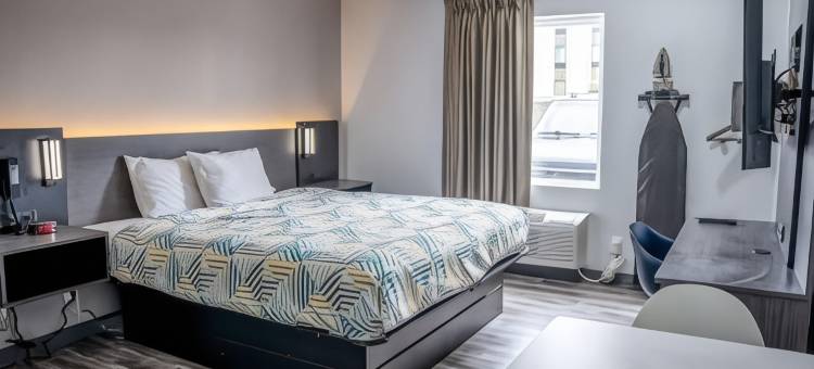 克莱尔莫尔 6 号工作室酒店(Studio 6 Claremore, OK)图片