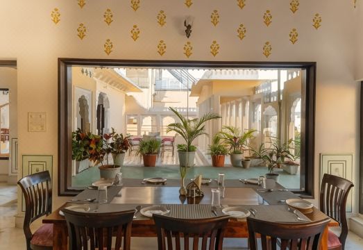 Amar Kothi Hotel Overview