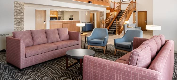 瓦利城美吟温德姆酒店及会议中心(AmericInn by Wyndham Valley City Conference Center)图片