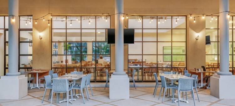 科利马嘉年华酒店(Fiesta Inn Colima)图片