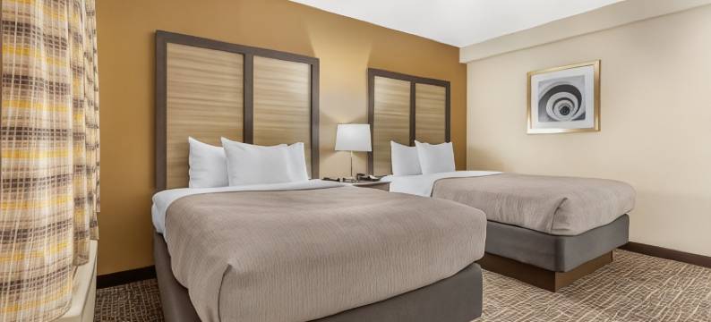 品质酒店及套房春湖 - 费耶特维尔近自由堡(Quality Inn & Suites Spring Lake - Fayetteville Near Fort Liberty)图片