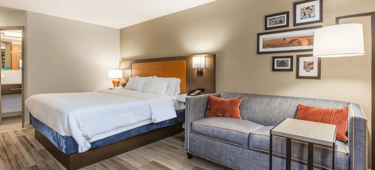 希尔顿欢朋酒店-锡达拉皮兹(Hampton Inn Cedar Rapids)图片