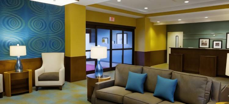 希尔顿欢朋套房酒店-伯灵顿(Hampton Inn & Suites Burlington)图片