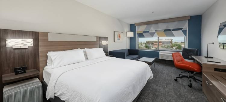 丽晶克雷斯特中国湖智选假日酒店及套房(Holiday Inn Express & Suites Ridgecrest - China Lake)图片