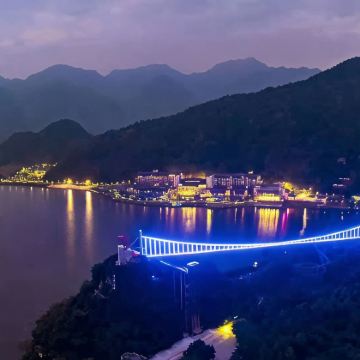 中国广东清远宝晶宫天鹅湖度假酒店茶语温泉3日2晚跟团游