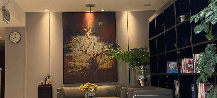 洛阳居美酒店(龙门高铁站关林店)图片