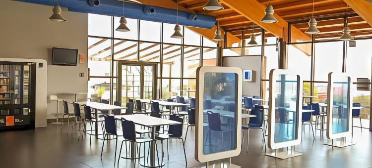 宜必思快捷马德里阿尔卡拉-德-哈纳雷斯酒店(Ibis Budget Madrid Alcalá de Henares la Dehesa)图片