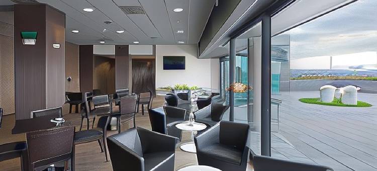 塞尔科蒂尔霍拉塔法拉酒店(Sercotel Hola Tafalla)图片