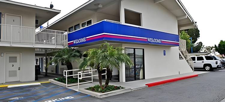 威斯敏斯特南6号汽车旅馆 - 长滩区(Motel 6 Westminster, CA - South - Long Beach Area)图片