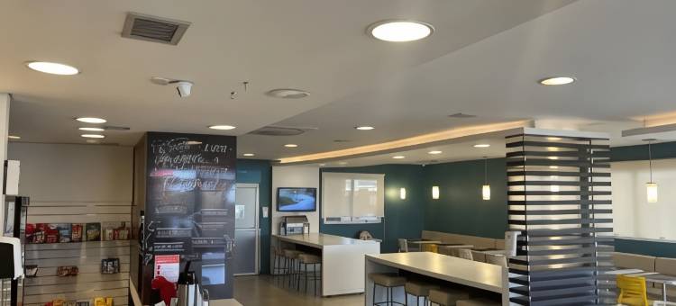 金塔机场 - Lizz - 由Fênix酒店提供(Golden Tower Aeroporto - Lizz - by Fênix Hotéis)图片