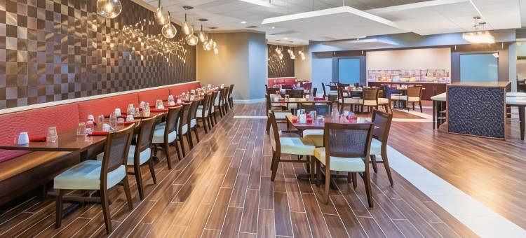 Holiday Inn 泰勒 - 南百老汇(Holiday Inn Tyler - Conference Center)图片