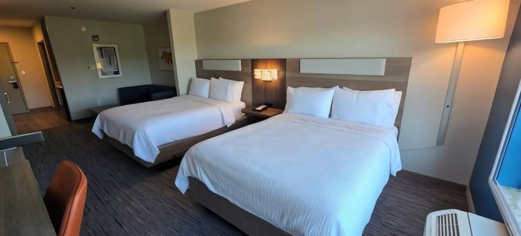 智选假日套房酒店士美非路(Holiday Inn Express & Suites SMITHFIELD - SELMA I-95 by IHG)图片