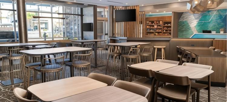 尔湾森林湖SpringHill Suites套房酒店(SpringHill Suites Irvine Lake Forest)图片
