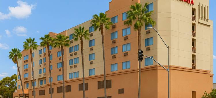 霍桑洛杉矶国际机场华美达酒店(Ramada by Wyndham Hawthorne LAX / LA Stadium)图片