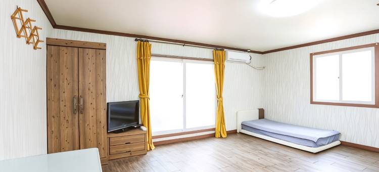 杨平郡山庭院旅馆(Yangpyeong Mountain Yard Pension)图片