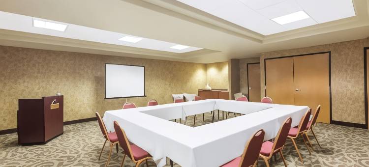 奥克兰-阿拉梅达浩枫温德姆公寓(Hawthorn Suites by Wyndham Oakland/Alameda)图片