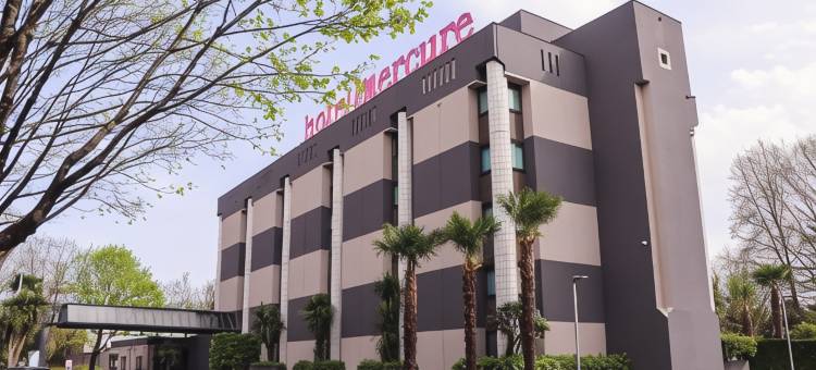 波城体育馆美居酒店(Hôtel Mercure Pau Palais des Sports)图片