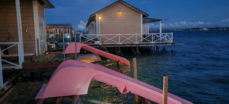 薇拉瓦丽水屋(24小时中国管家无限浮潜)(Vera Lavu Water Villa (24-Hour Chinese Housekeeper Service & Unlimited Snorkeling))图片