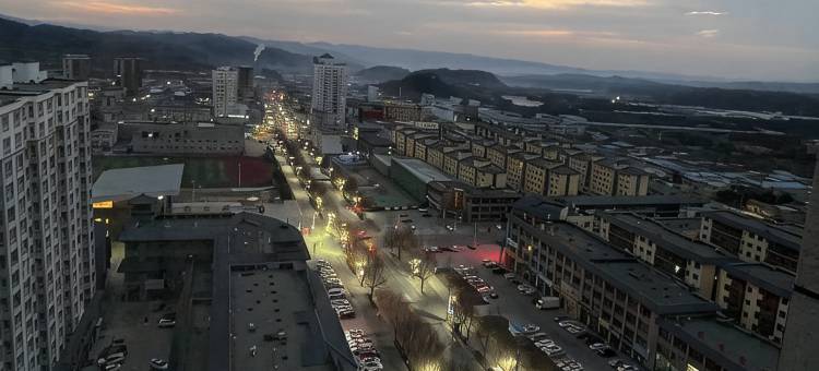 泾源臻和酒店图片