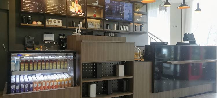 和济·轻居酒店(济宁医学院附属医院运河城商业摩尔店)图片