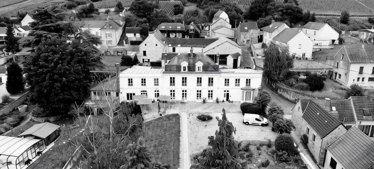 马乔兰城堡(Logis Hôtel & Restaurant Chateau de la Marjolaine)图片