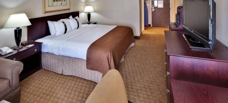 格兰德城区华美达酒店(Ramada by Wyndham Midtown Grand Island)图片