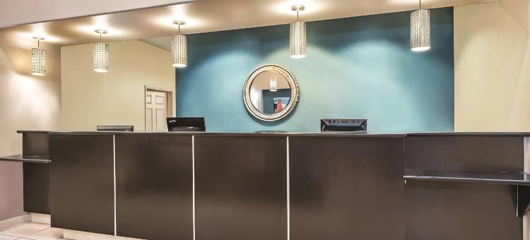 圣安东尼奥北石橡树拉昆塔温德姆套房酒店(La Quinta Inn & Suites by Wyndham San Antonio N Stone Oak)图片