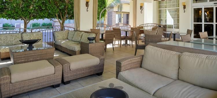 凤凰城贝蒙特/坦佩大学酒店及套房by Wyndham(Baymont Inn & Suites by Wyndham Tempe University/Phoenix)图片