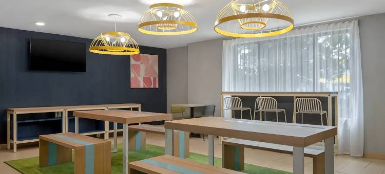 蒙哥马利希尔顿 Spark 酒店(Spark by Hilton Montgomery EastChase)图片