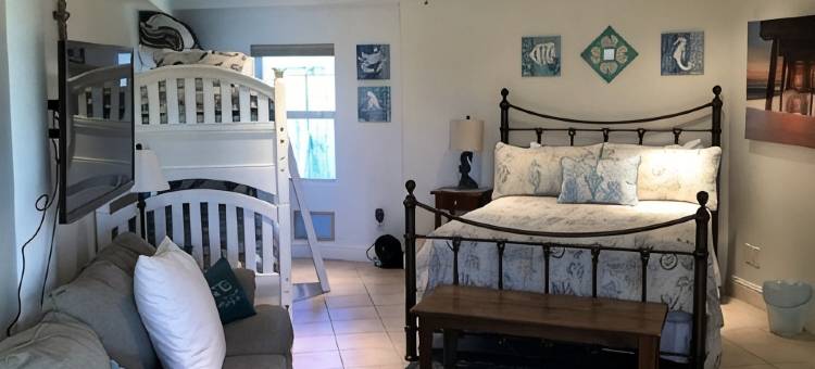 步行可达海滩度假屋，海滨特惠！4卧2.5卫，交通便利+美景！(Beach Side Discounts! 4Bd 2.5ba Short Walk 2 Beach & Easy Access+Views!)图片