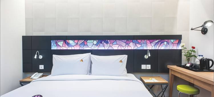 泗水达玛胡萨达麦克斯万酒店(MaxOneHotels at Dharmahusada Surabaya)图片