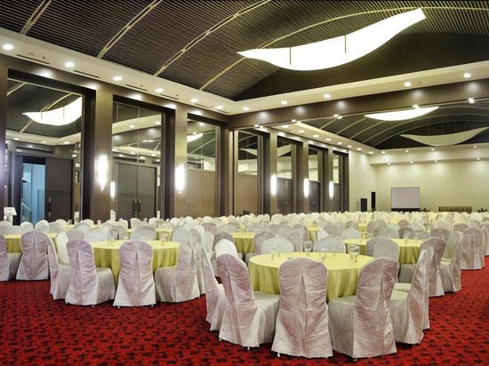 班达楠榜地平线酒店