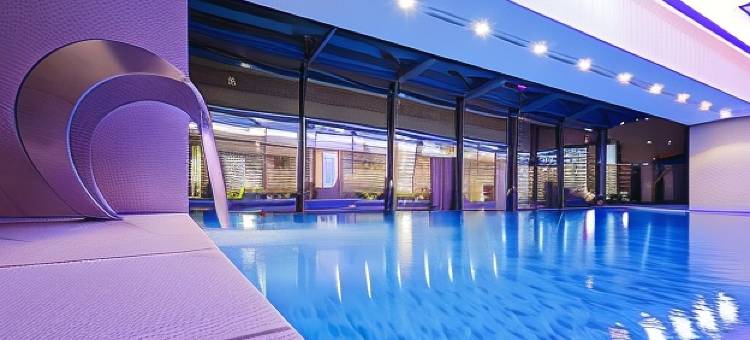克拉约瓦温德姆华美达广场酒店(Ramada Plaza by Wyndham Craiova)图片