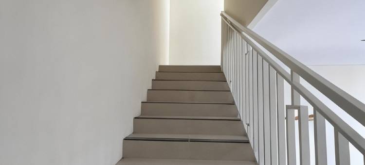 Urbanview Indria Inn Solo by RedDoorz图片