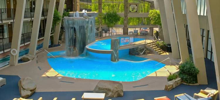 格兰斯通旅舍(Glenstone Lodge)图片