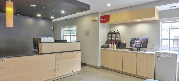 1876号楼的Alluxsuites, an Ascend Collection Hotel(Alluxsuites at 1876, Ascend Hotel Collection)图片