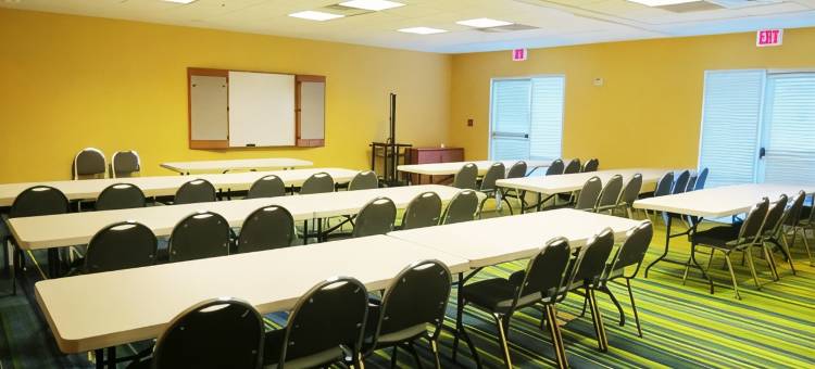芒特弗农雷德湖万豪万枫酒店(Fairfield Inn & Suites Mount Vernon Rend Lake)图片
