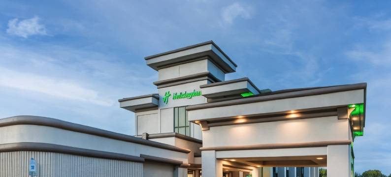 Holiday Inn 旅顺口 - 中央公园 by IHG(Holiday Inn Port Arthur - Park Central by IHG)图片