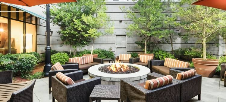 希尔顿欢朋套房酒店-小石城市区(Hampton Inn & Suites Little Rock-Downtown)图片