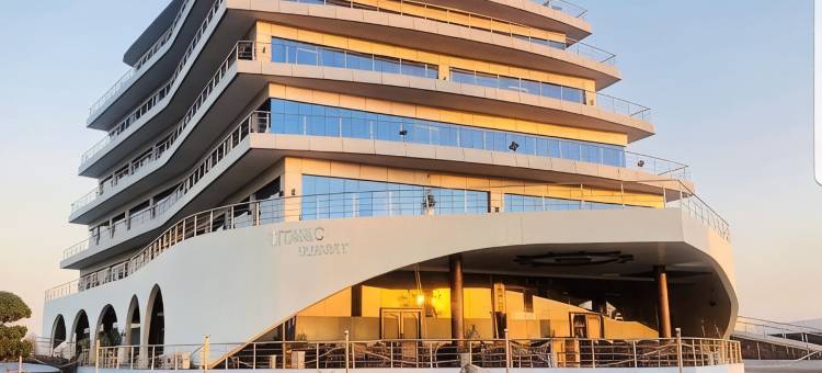泰塔尼克度假村菲萨拉巴德(Titanic Resort Faisalabad)图片