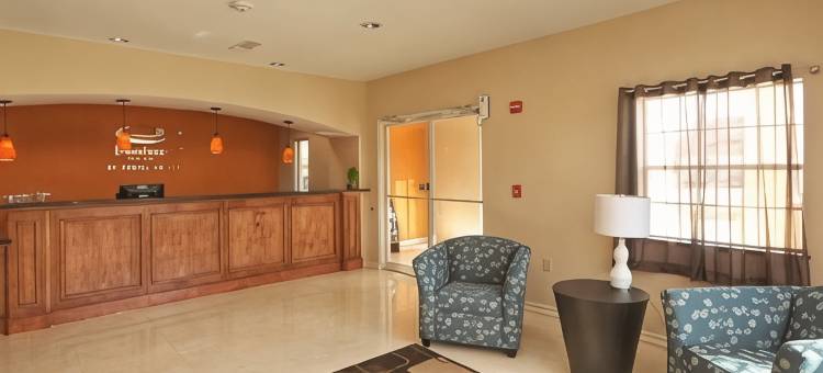 桥市/奥兰奇凯艺套房酒店(Quality Inn & Suites Bridge City Orange)图片