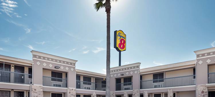 迈克艾伦市中心速8酒店(Super 8 by Wyndham McAllen/Downtown/La Plaza Mall)图片