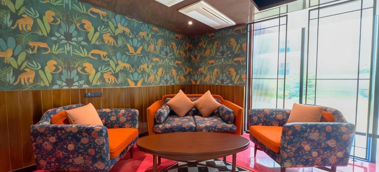 艾卡迈华美达酒店(Ramada Ekamai)图片