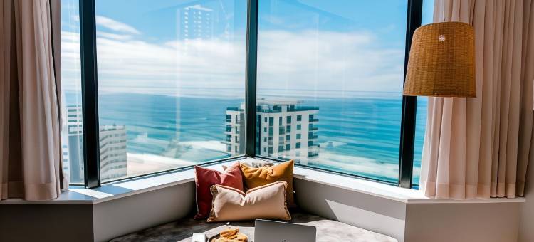 QT黄金海岸酒店(QT Gold Coast, an EVT hotel)图片