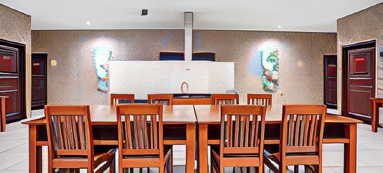 红门酒店靠近泗水维贾亚库苏玛大学2号(OYO 90889 Dkb Residence)图片