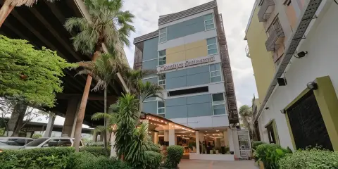 素坤逸科拉斯克酒店