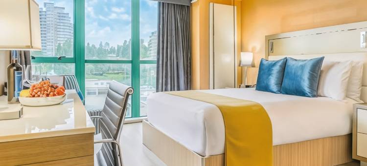 高贵林行政广场酒店(Executive Plaza Hotel & Conference Centre, Metro Vancouver)图片