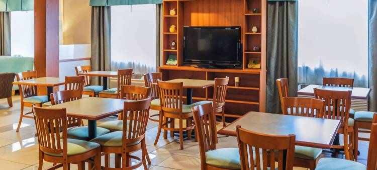 雅芳-印第安纳波利斯西舒适酒店(Comfort Inn Avon-Indianapolis West)图片