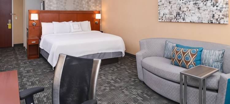 匹兹堡蒙罗维尔万怡酒店(Courtyard Pittsburgh Monroeville)图片